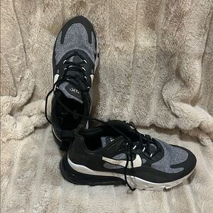 Nike Black and Gray Athletic Shoes